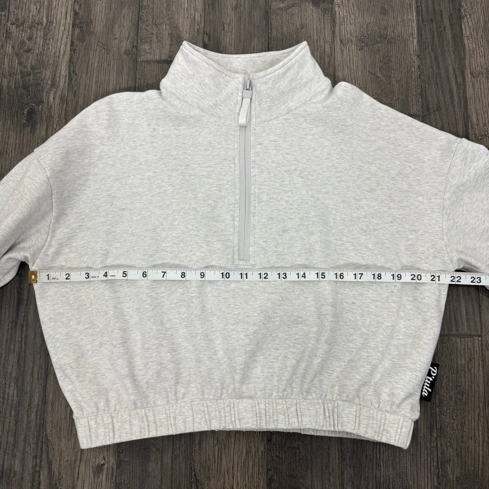 Ptula Mara Scrunch Half-Zip Sweatshirt Light Grey Size Large